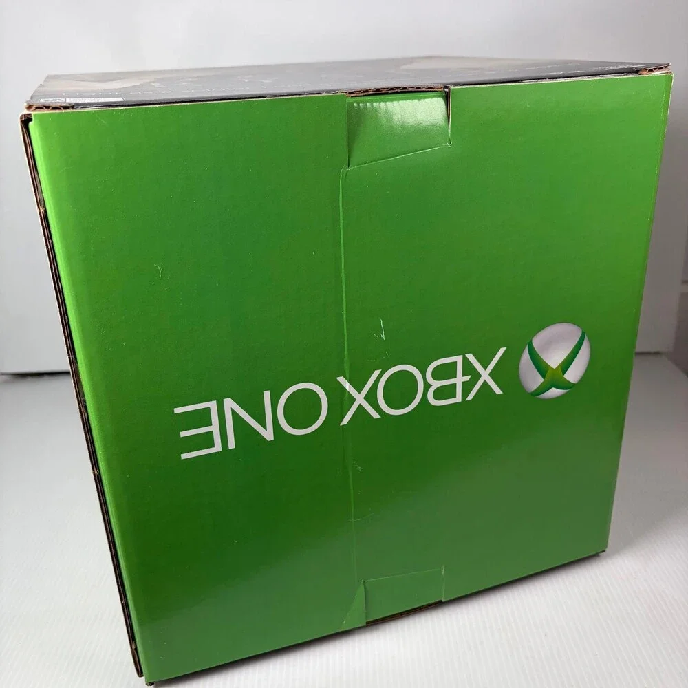 Xbox One Ryse Son of Rome Release Day Store Display 12